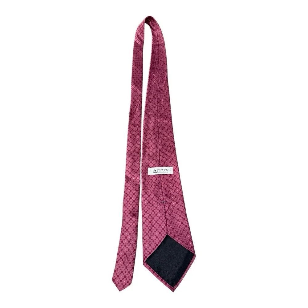 Arrow Silk Tie Pink 